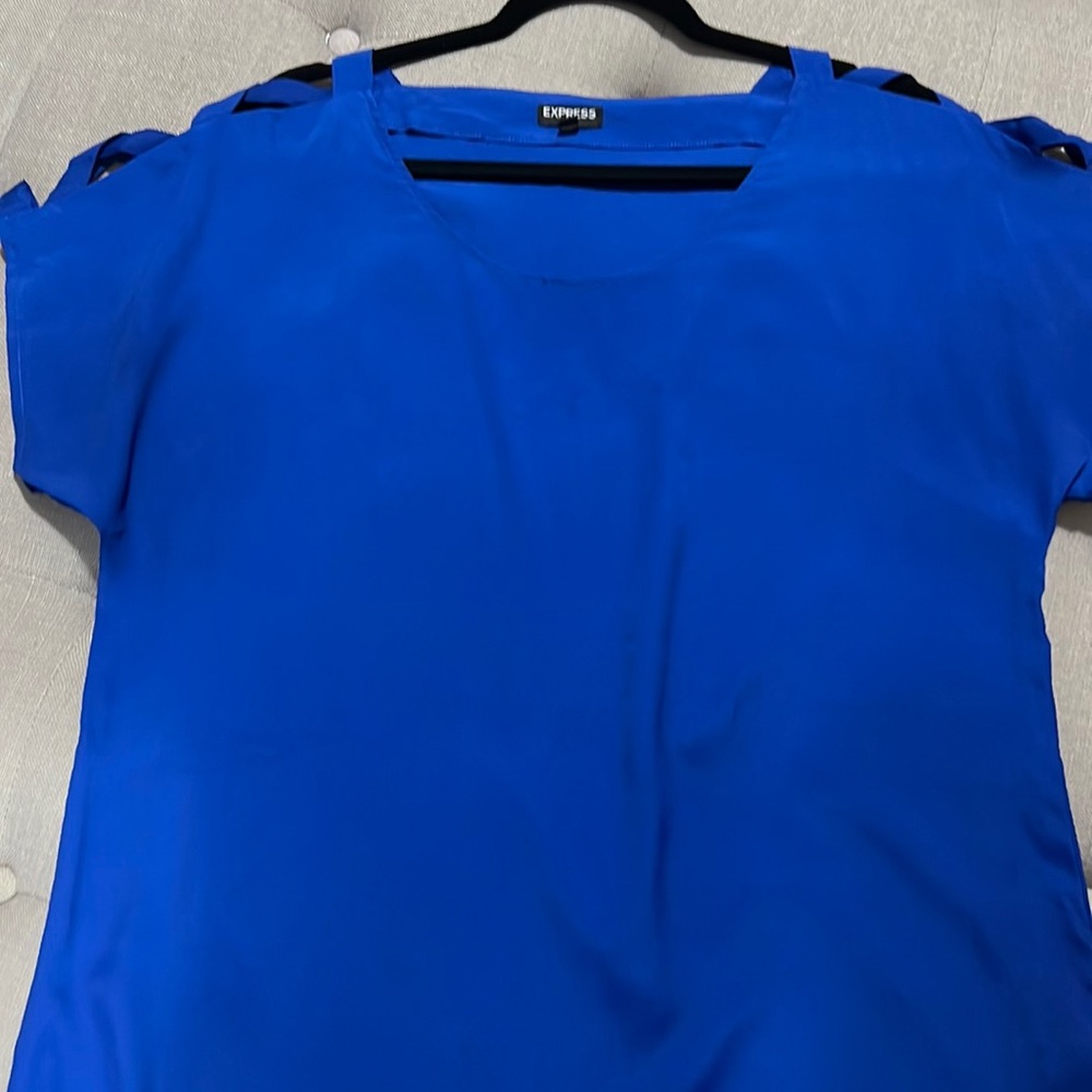Beautiful blue express shirt